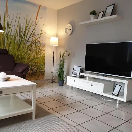 Ferienwohnung Am Burgstor 9 Eg ブットヤーディンゲン