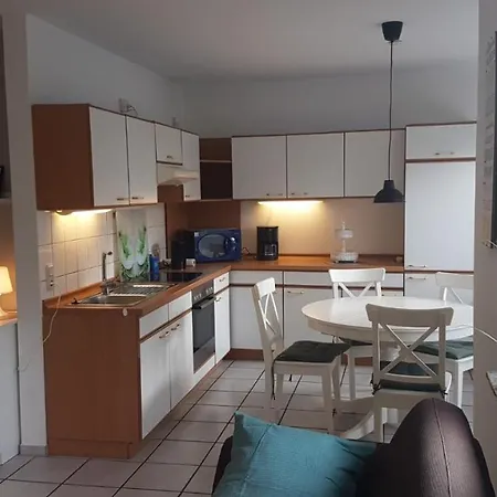 Ferienwohnung Am Burgstor 9 Eg * ブットヤーディンゲン