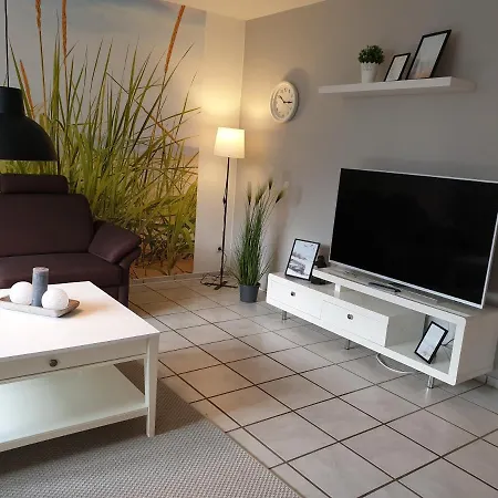 Ferienwohnung Am Burgstor 9 Eg ブットヤーディンゲン